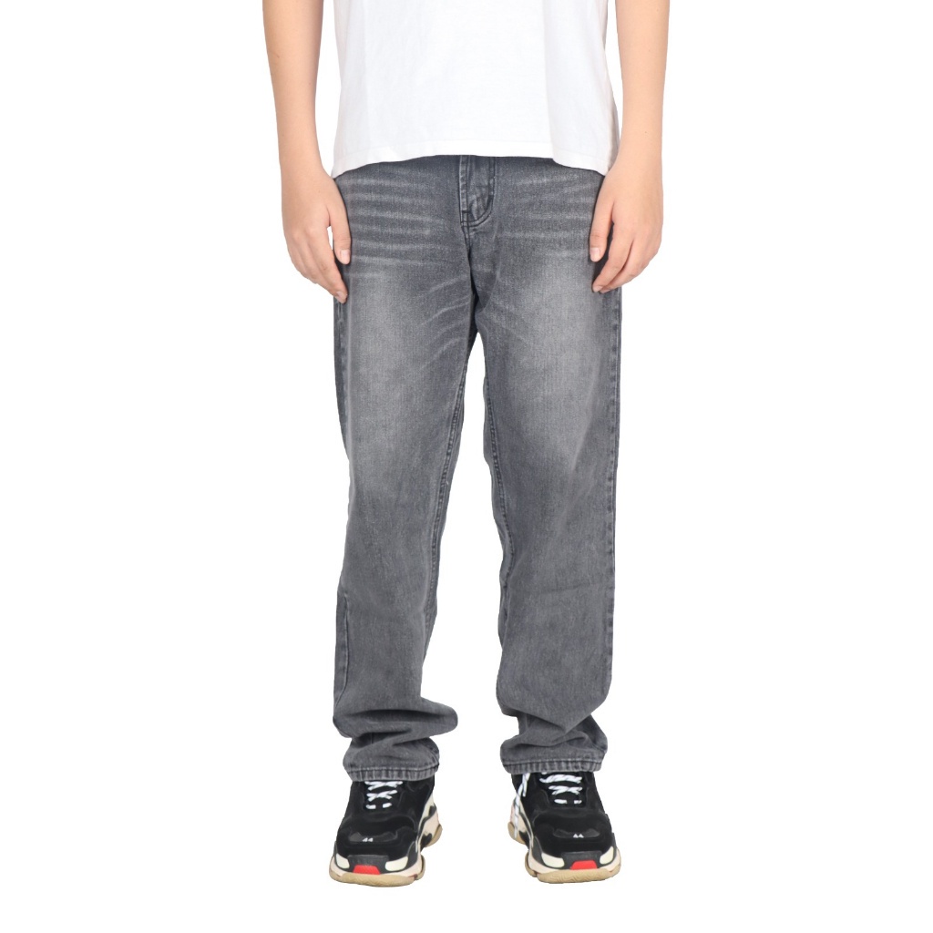 Weird Jeans - Reguler Fit Snow Grey - Celana Panjang Denim Pria Polos Abu Abu