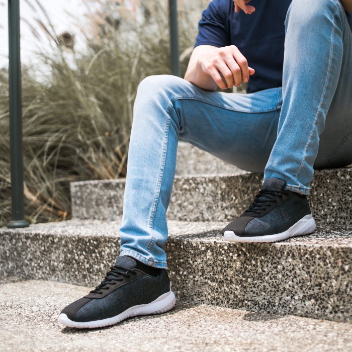 (COD) Redknot York Denim Sepatu Sneakers Pria Murah - 41