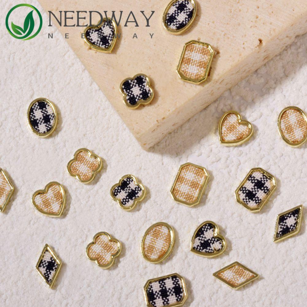 Needway   Pesona Kuku Putih DIY Desain Fashion Manikur Aksesoris Kuku Bor Kotak-Kotak Kuku Rhinestones