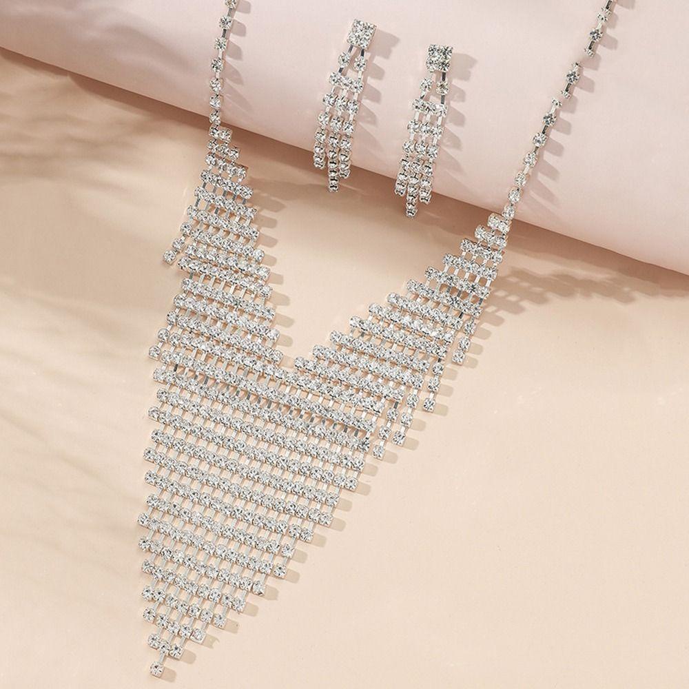 Needway  Set Perhiasan Pernikahan Pengantin Halus Romantis Rumbai Panjang Hadiah Anniversary Alloy Gaya Korea Drop Earrings Menjuntai Earrings