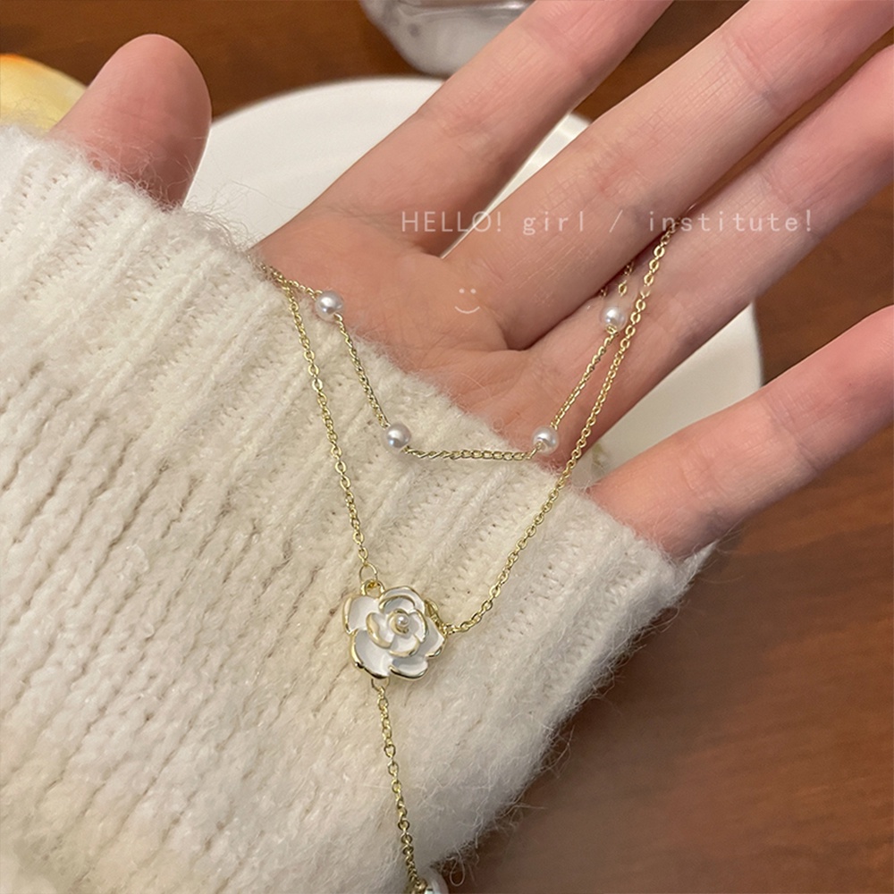 Ifyou Kalung Liontin Rumbai Bunga Camelia Mutiara Elegan Double Layer Rantai Emas Choker Untuk Aksesoris Perhiasan Wanita