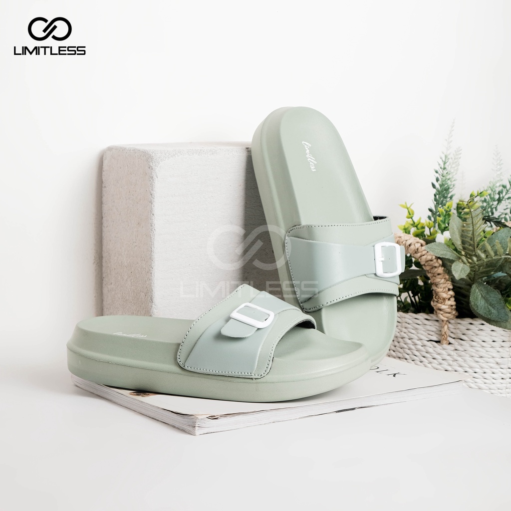 Sandal Selop Wanita Korean Style Casual Kekinian Nyaman Indoor Outdoor Sandal Slop Perempuan Ruby Kasual Korea Trendy Empuk Anti Slip Terbaru 2023