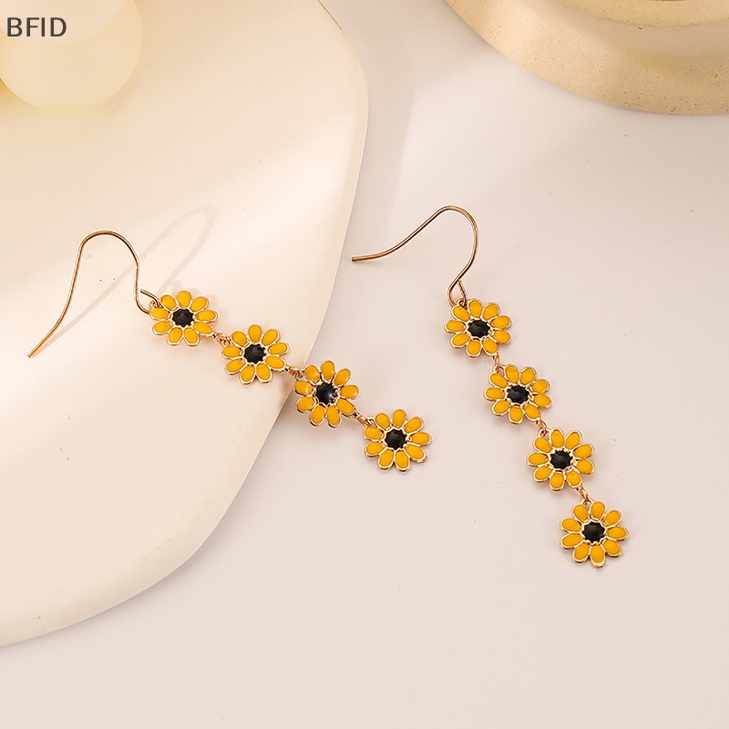 [BFID] 1pasang Anting Liontin Daisy Warna-Warni Lucu Kepribadian Sederhana Fashion Anting Unik Untuk Wanita Perhiasan Pesta Hadiah Ulang Tahun [ID]