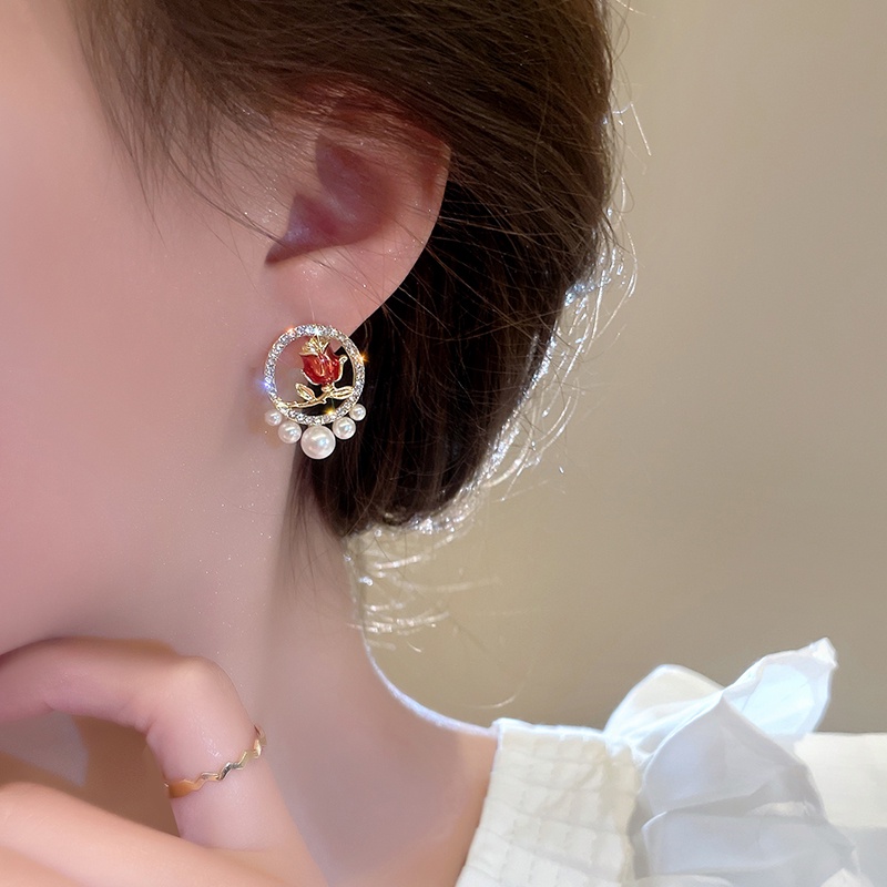 Anting mutiara dessyulip temperamen fashion wanita gaya vintage