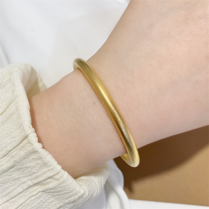 Gelang Emas 24K Korea Gelang Wanita Emas Imitasi Frosted Bracelet Tidak Luntur Aksesoris Hadiah