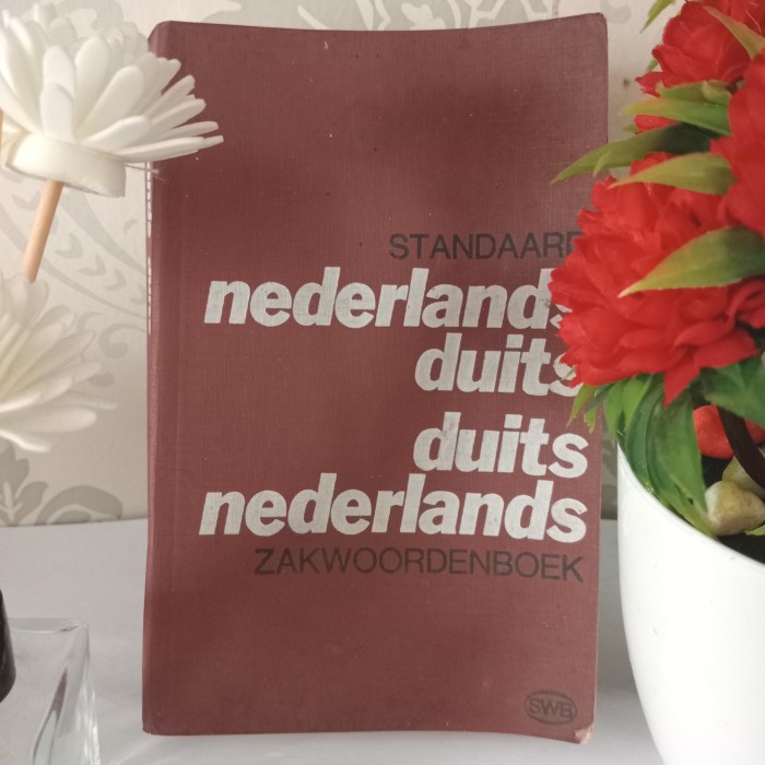STANDARD NEDERLANDS DUITS DUITS NEDERLANDS ZAKWOORDENBOEK