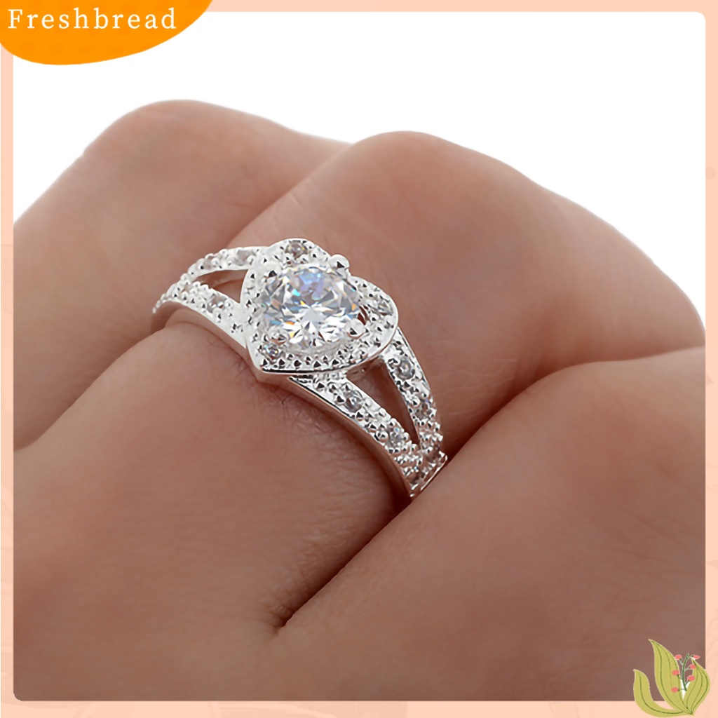 &lt; Freshbread &gt; Cincin Berlian Imitasi Hias Perhiasan Kreatif Bentuk Hati Hadiah Pertunangan Untuk Wanita