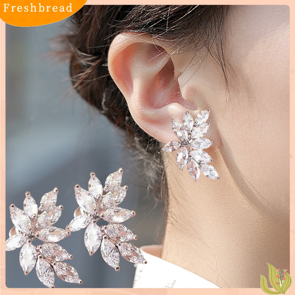 &lt; Freshbread &gt; 1pasang Anting Juntai Anti Alergi Hias Glittery Chic Bentuk Daun Anting Tusuk Untuk Pacaran