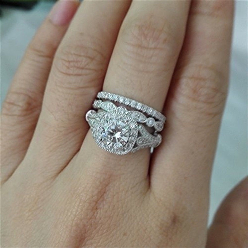 Goldkingdom Aksesoris Perhiasan Fashion Ready Stock Tiga Set Cincin Bertatahkan Delapan Panah Penuh Berlian Pernikahan Rings