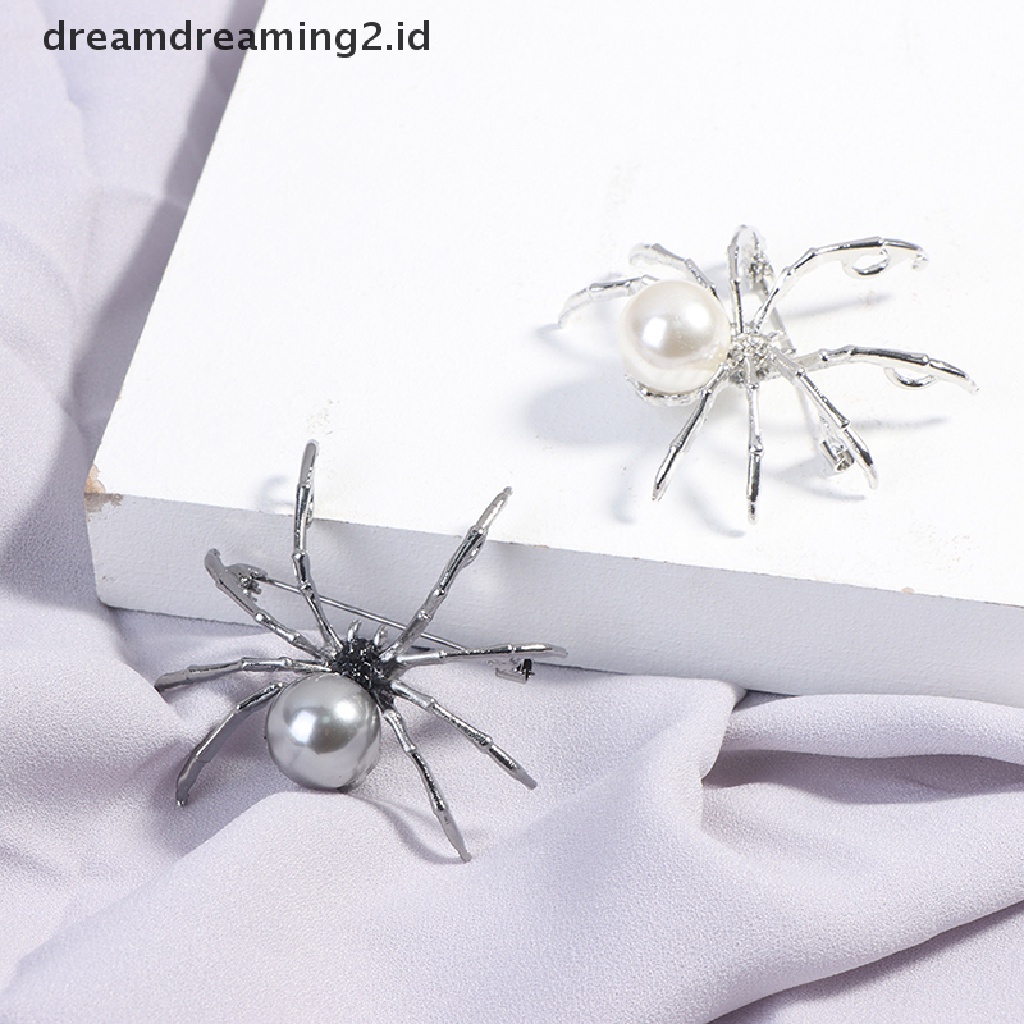 (hot) 1pc Spider Pearl Bros Korsase Perempuan Hadiah Aksesoris Pria Fashion Perhiasan//