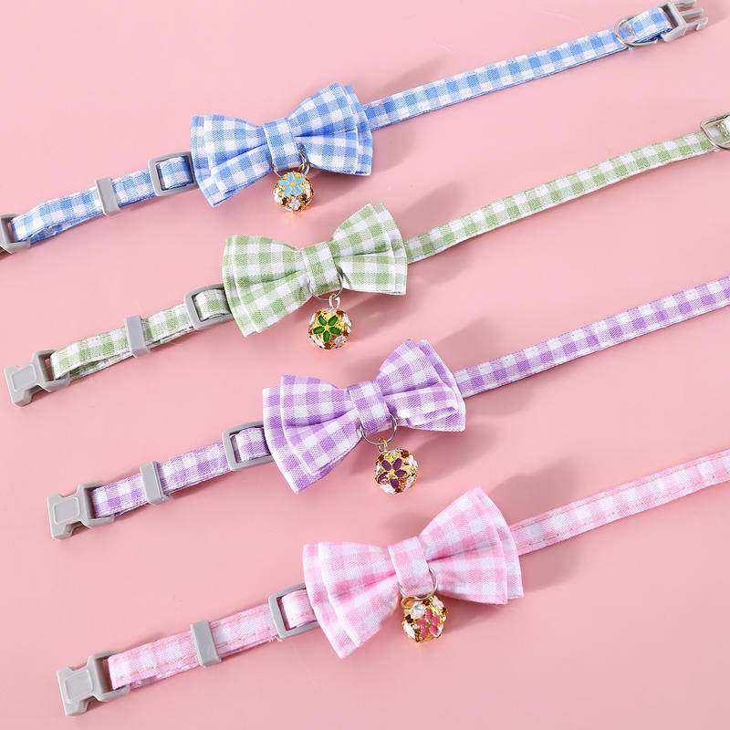 Pet bow tie collar Dengan Lonceng Bunga Kucing Dilepas Lapisan Ganda Segar Lucu Kotak-Kotak Kerah Busur Kucing Anjing Aksesori Leher Yang Dapat Disesuaikan