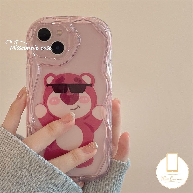 IPHONE Lovely Rose Red Strawberry Bear Manyo Phone Case Kompatibel Untuk Iphone11Xr 11 12 13 14 Pro Max X7 8 6s 6 Plus XS Max SE 2020 3D Wavy Curved Edge Glossy Shockproof Tpu Soft Cover