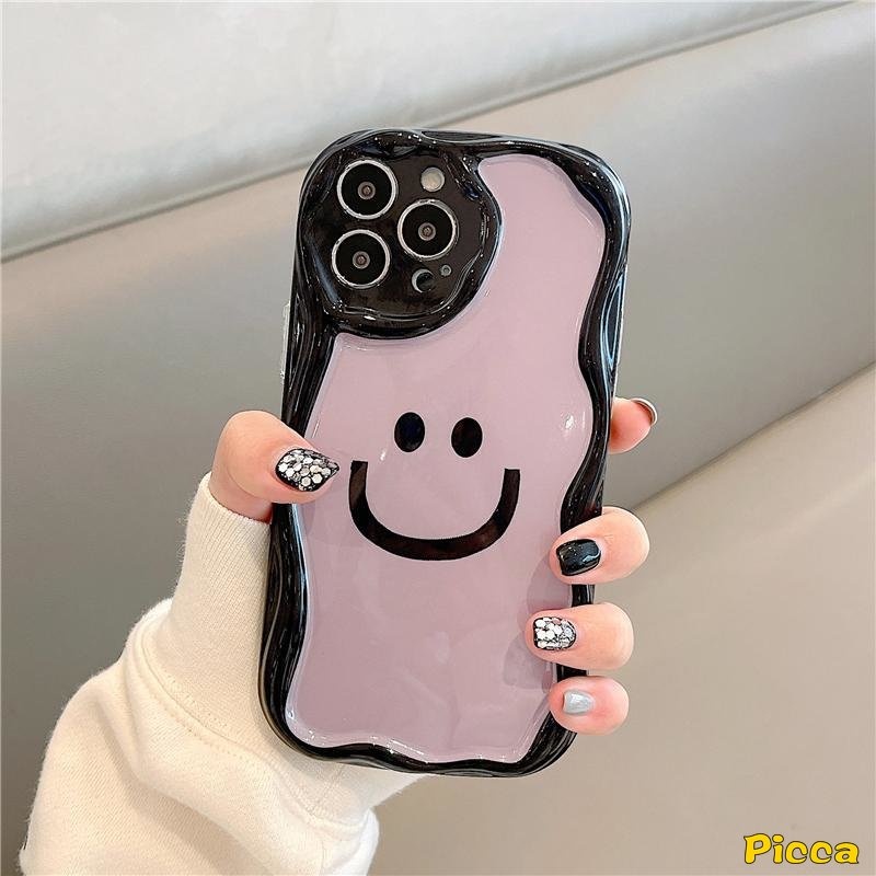 IPHONE Checkerboard Cute Smile Case Kompatibel Untuk Iphone11 14 12 13 Pro Max 7Plus 8Plus XR X7 8 6s 6 Plus XS Max SE 2020 Kartun Smiley 3D Wavy Curved Edge Lembut Shockproof Glossy Cover