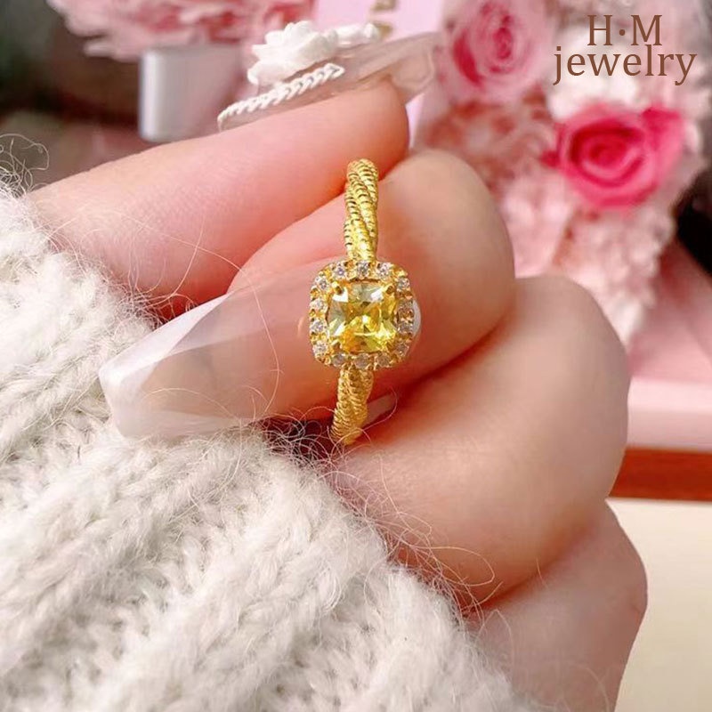 2023baru Cincin Berlian Kuning Batu Gula Kecil Cahaya Mewah Rasa Tinggi Untuk Pacar Girlfriend