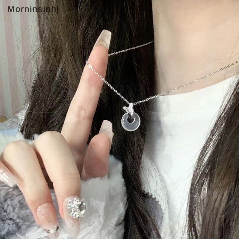 Mornin Vintage Butterfly Jade Pendant Kalung Rantai Klavikula Berongga Ringan Untuk Wanita Fashion Temperamen Aksesoris Perhiasan id