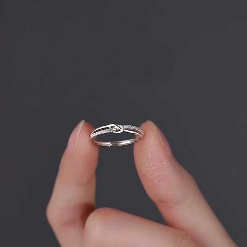 Cincin Geometris Hati Bahan Alloy Fashion Untuk Wanita