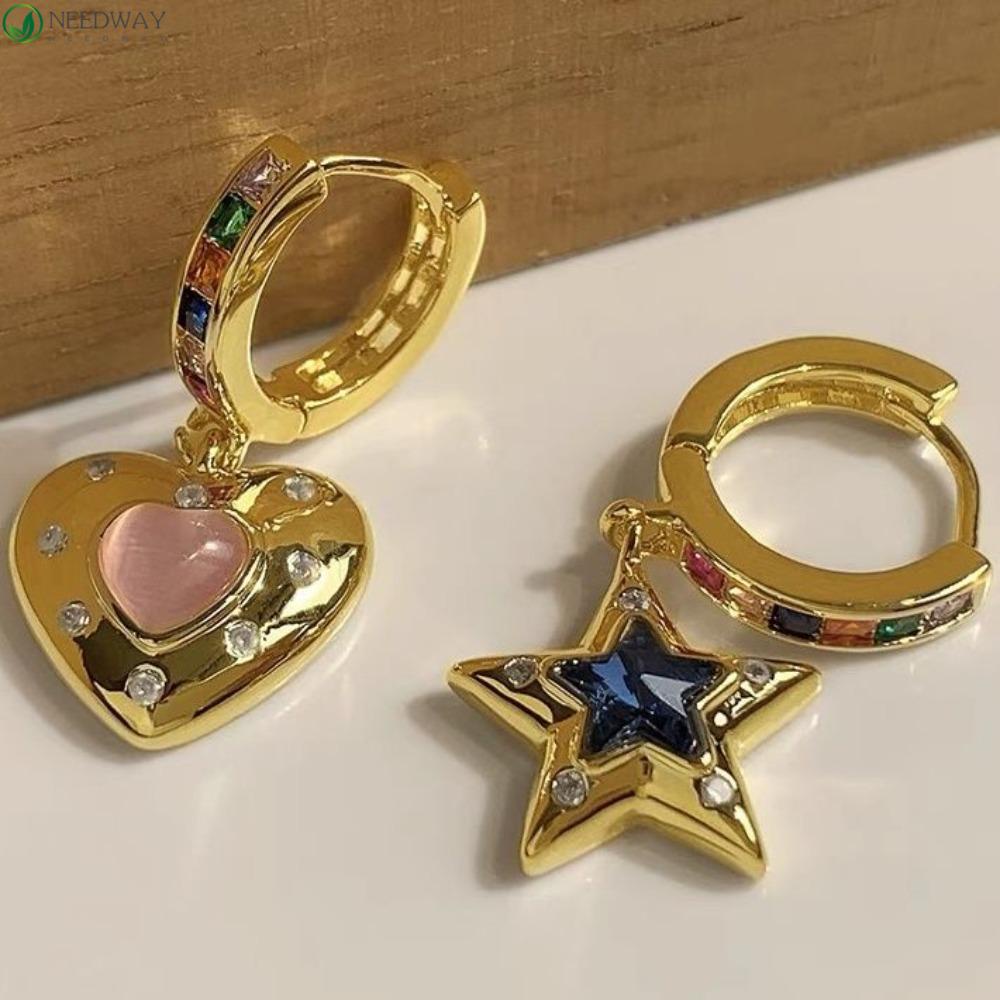 NEEDWAY Wanita Anting Trendi Mengkilap Mewah Asimetris Manis Vintage Zirkon Telinga Stud