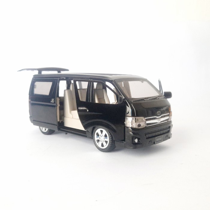 Diecast Toyota Hiace MPV 1:32 Miniatur Mainan Pajangan