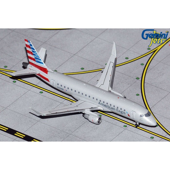 Gemini Jets American Eagle Embraer ERJ-175 N233NN 1/400 Scale Diecast Commercial Plane