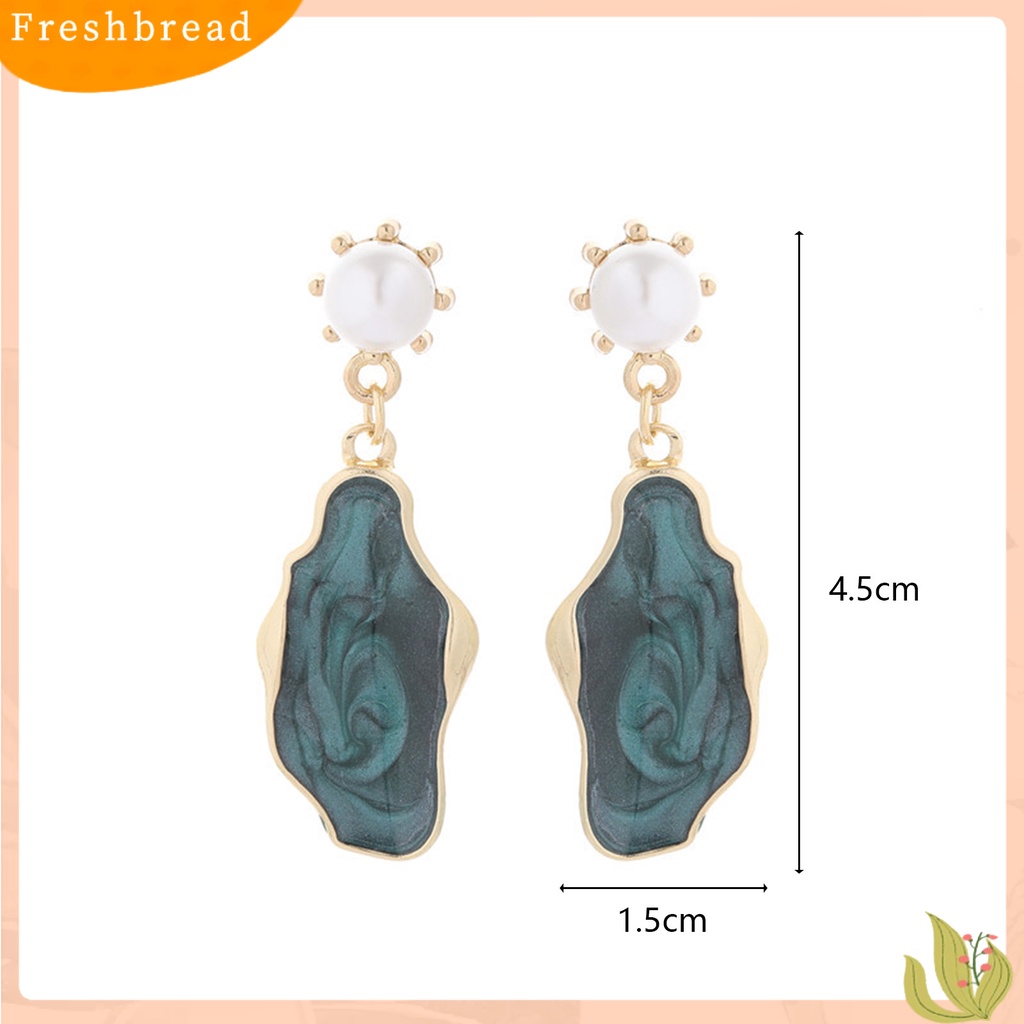 &lt; Freshbread &gt; 1pasang Anting Menjuntai Geometris Liontin Perhiasan Mutiara Imitasi Tidak Teratur Dicat Ringan Anting Tusuk Untuk Pacaran