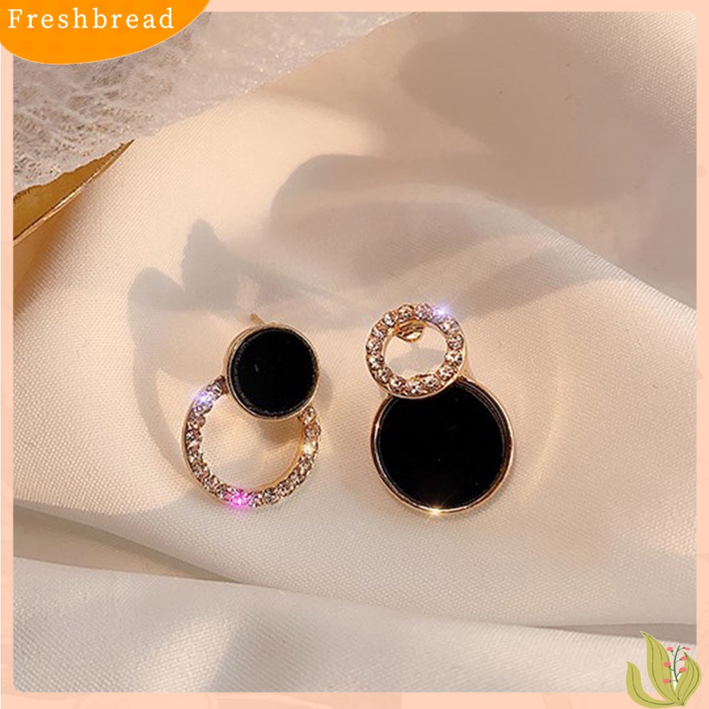 &lt; Freshbread &gt; 1pasang Anting Lady Bulat Berlian Imitasi Asimetris Hollow Out Stud Earrings Untuk Hadiah