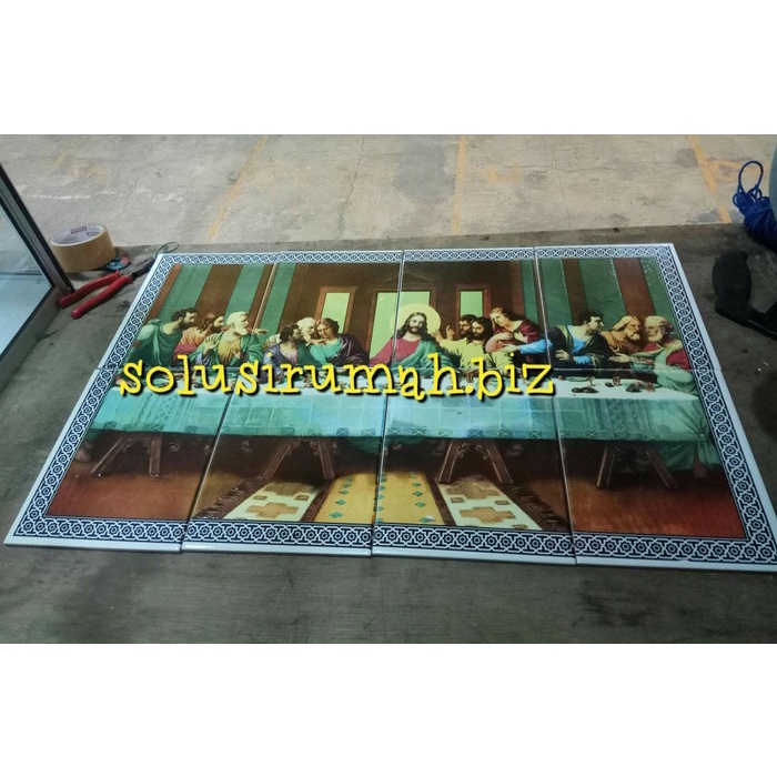 KERAMIK GAMBAR PERJAMUAN SUCI 8PCS +PETI 20x25mm PANEL 8PC LUKISAN