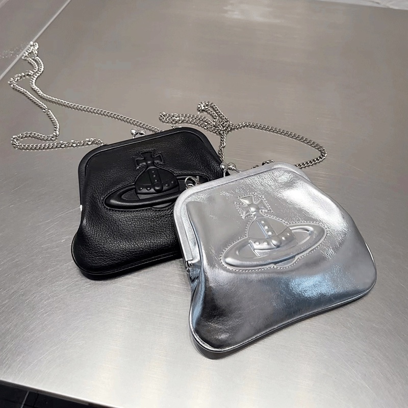 Original 2023 New Vivienne Westwood_ Fashion Eye-catching Chain Bag Exquisite Casual Women's Messeng