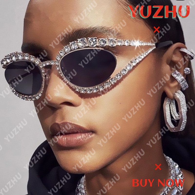 (YUZHU) Western Fashion Berlian Y2K Kacamata Hitam Desain Mode Baru High-end Rasa Berongga Sunglasses Untuk Wanita