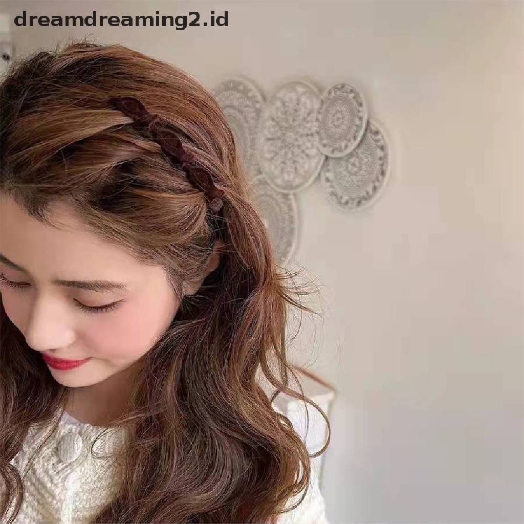 (dream) Flocked Bangs Hair Clip Hiasan Kepala Duckbill Hair Claws Barrettes Vintage Hair Clip Hairgrip Braided Fashion Jepit Rambut Aksesoris Rambut Hiasan Kepala//