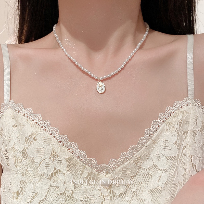 Vintage Pearl Beads Necklace Rose Coin Kalung Liontin Emas Untuk Wanita Aksesoris Perhiasan