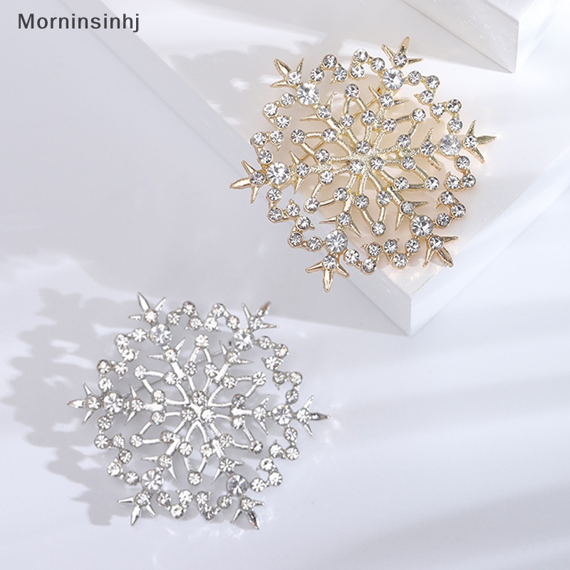 Mornin Beauty Snowflake Bros Untuk Wanita Unisex Natal Tahun Baru Musim Dingin Pesta Brooch Pin Hadiah id