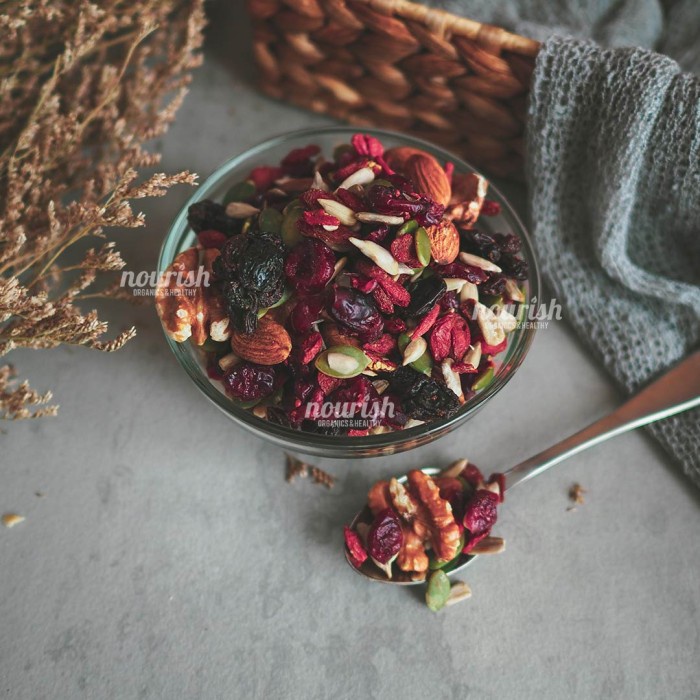 

Murah Meriah Trail Mix 1kg