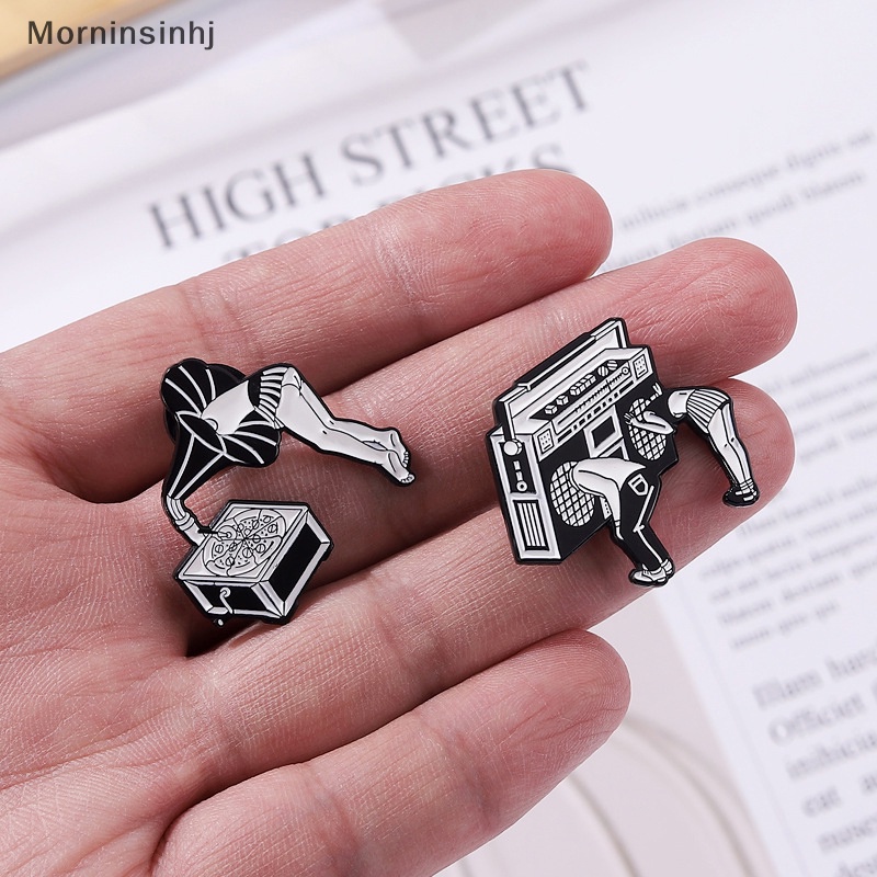 Mornin Horror Punk Musik Enamel Pin Custom Hitam Gelap Vinyl Rekaman Bros Kerah Lencana Gothic Perhiasan Hadiah Untuk Teman id