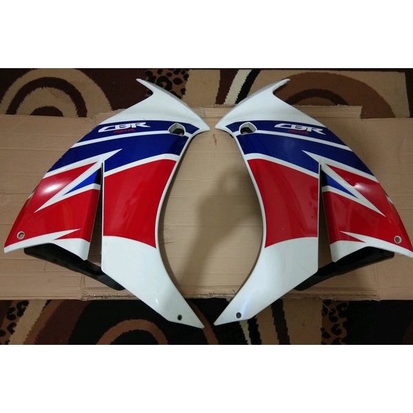 fairing kanan kiri  cbr k45
