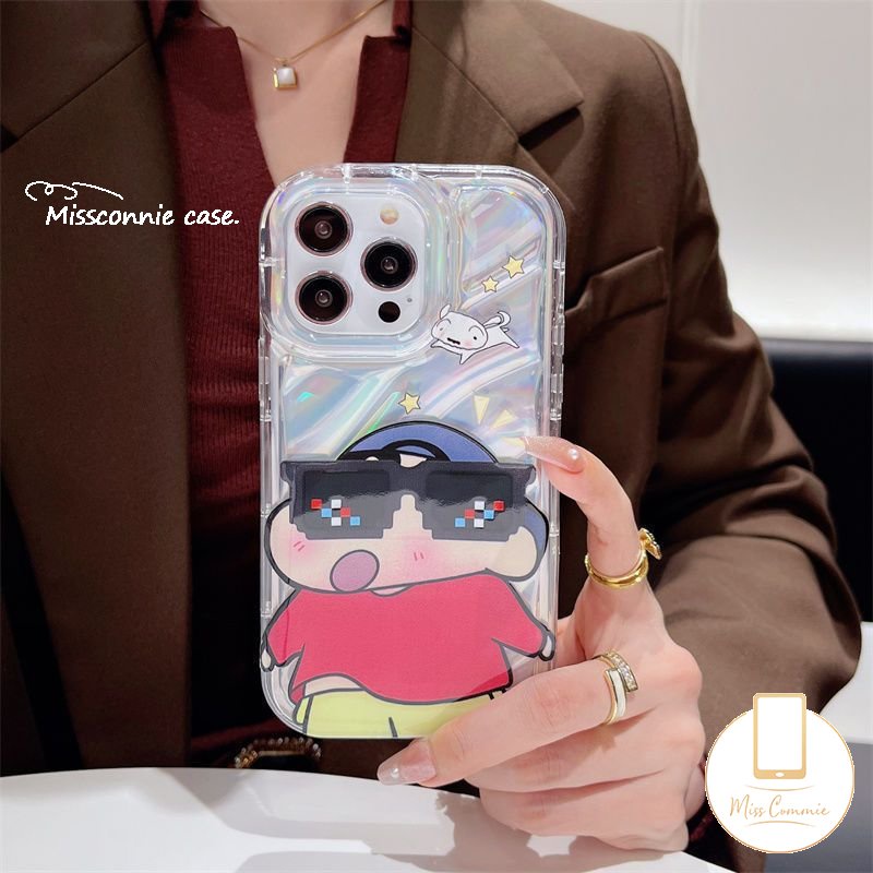 IPHONE Keren Memakai Sunglasse Crayon Shin-chan Kartu Laser Casing Bening Kompatibel Untuk Iphone11Xr12 13 14 Pro Max7 8 Plus 6 6S 7 8 Plus X XS MAX SE 2020lembut 3D Bergelombang Melengkung Sarung Mewah