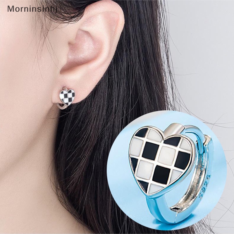 Mornin 1pasang Anting Warna Silver Love Hati Fashion Kreatif Hitam Putih Plaid Ear Stud Untuk Wanita Pesta Perhiasan Hadiah id