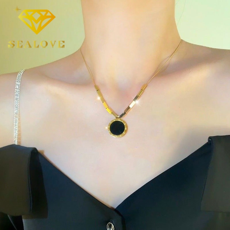 Kalung Titanium Anti Karat Romawi Bulat Hitam Korea Aesthetic Cantik Emas 18K  Aksesoris Wanita Perhiasan