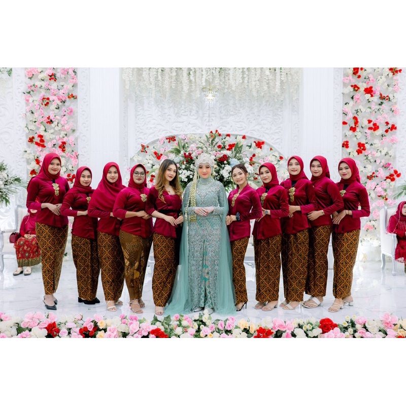 Kebaya saja yaa.. ENCIM / KARTINI bludru / beludru / bridesmaid