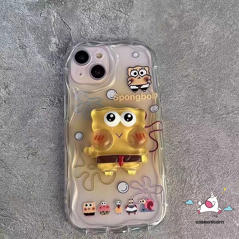 IPHONE Casing Stand Boneka Steric Spongebob Patrick Star 3D DIY Lucu Kompatibel Untuk Iphone7 6xr 6s 8plus11 14 13 12 11 Pro Max X XS Max SE Kartun Pasangan 3D Wavy Curved Edge Soft Cover