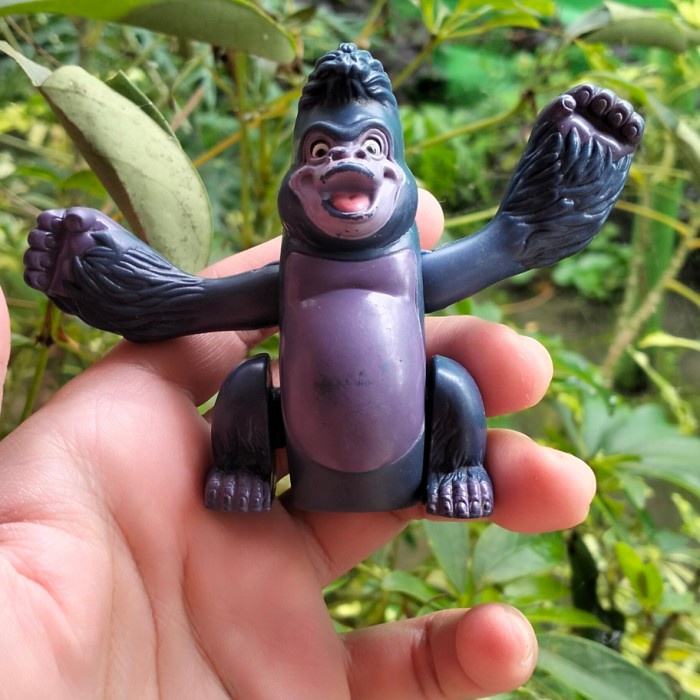 Happy Meal McDonalds Tarzan Kingkong - Vintage 1999 Food Toys Loose