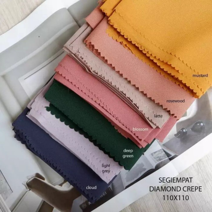 Sale Jilbab / Hijab Segi Empat Diamond Crepe Lc Azara - Cloud Termurah