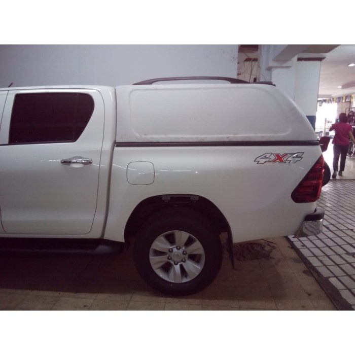 Canopy Carryboy 560N-CTRD Toyota Hilux Double Cabin
