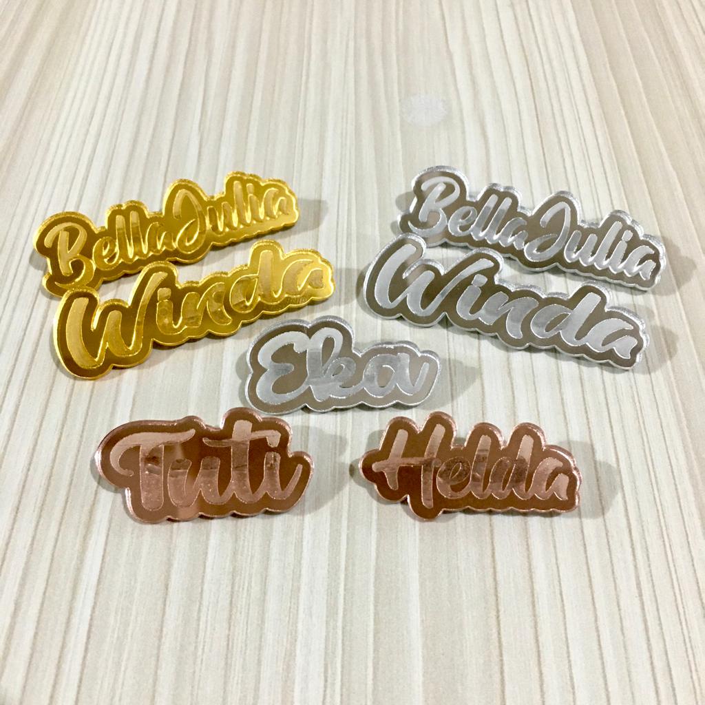 Bros nama custom bros akrilik grafir | Nama dada custom| bros jilbab huruf bros hijab huruf nama tag