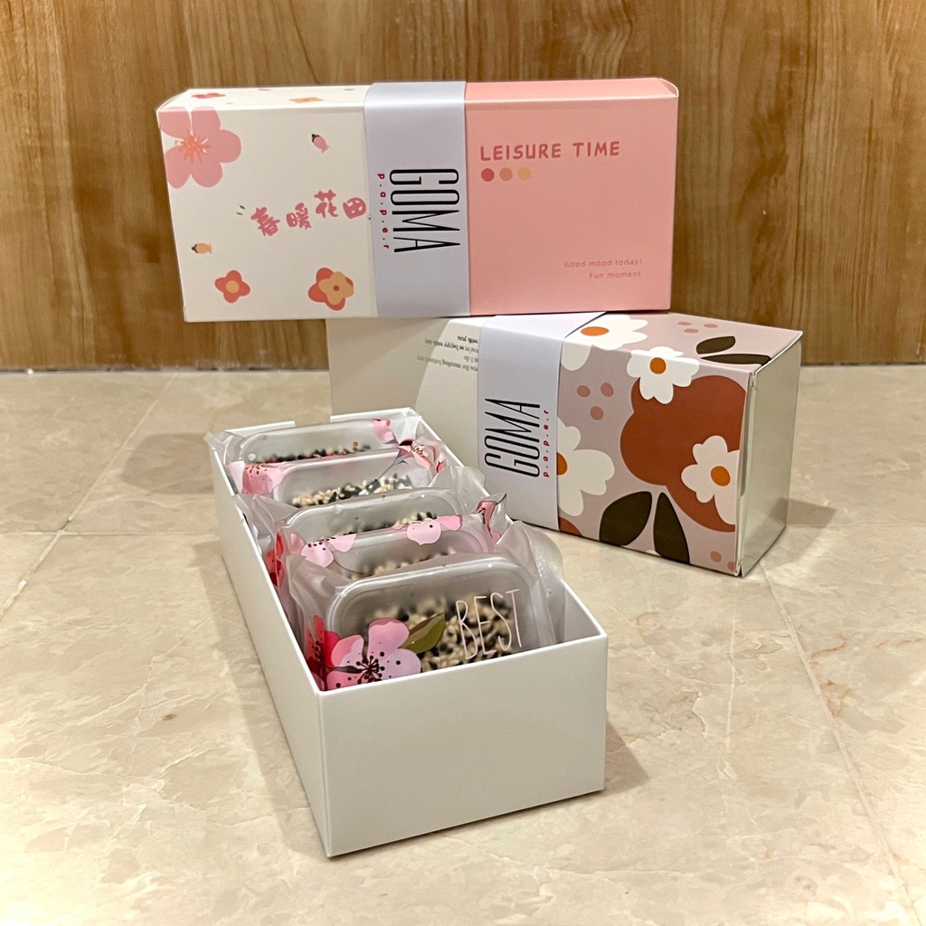 

Goma Paper / Kue Kering Wijen / Sesame Cracker ~ TC777