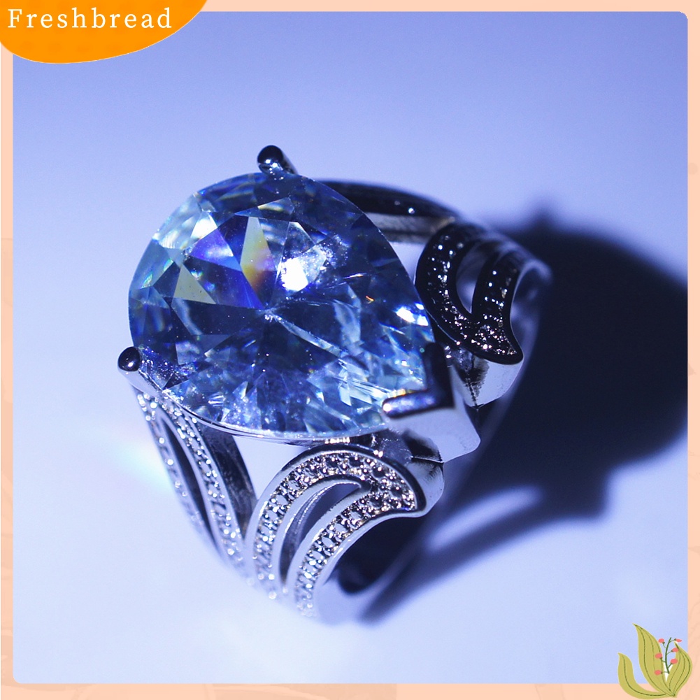 &lt; Freshbread &gt; Wanita Fashion Berlian Imitasi Tetesan Air Cincin Pesta Club Bentuk Bunga Perhiasan Hadiah