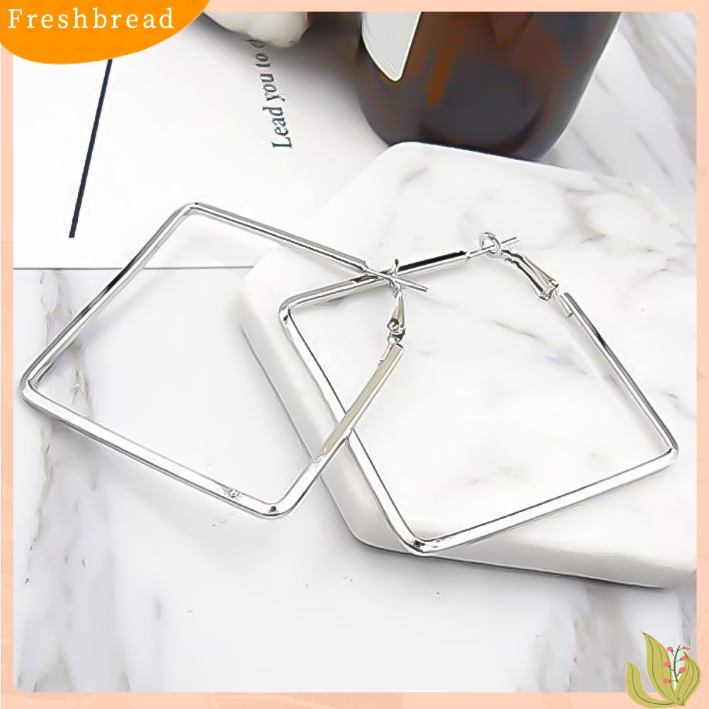 &lt; Freshbread &gt; Fashion Wanita Berongga Persegi Menjuntai Pernyataan Huggie Anting Pesta Perhiasan Hadiah