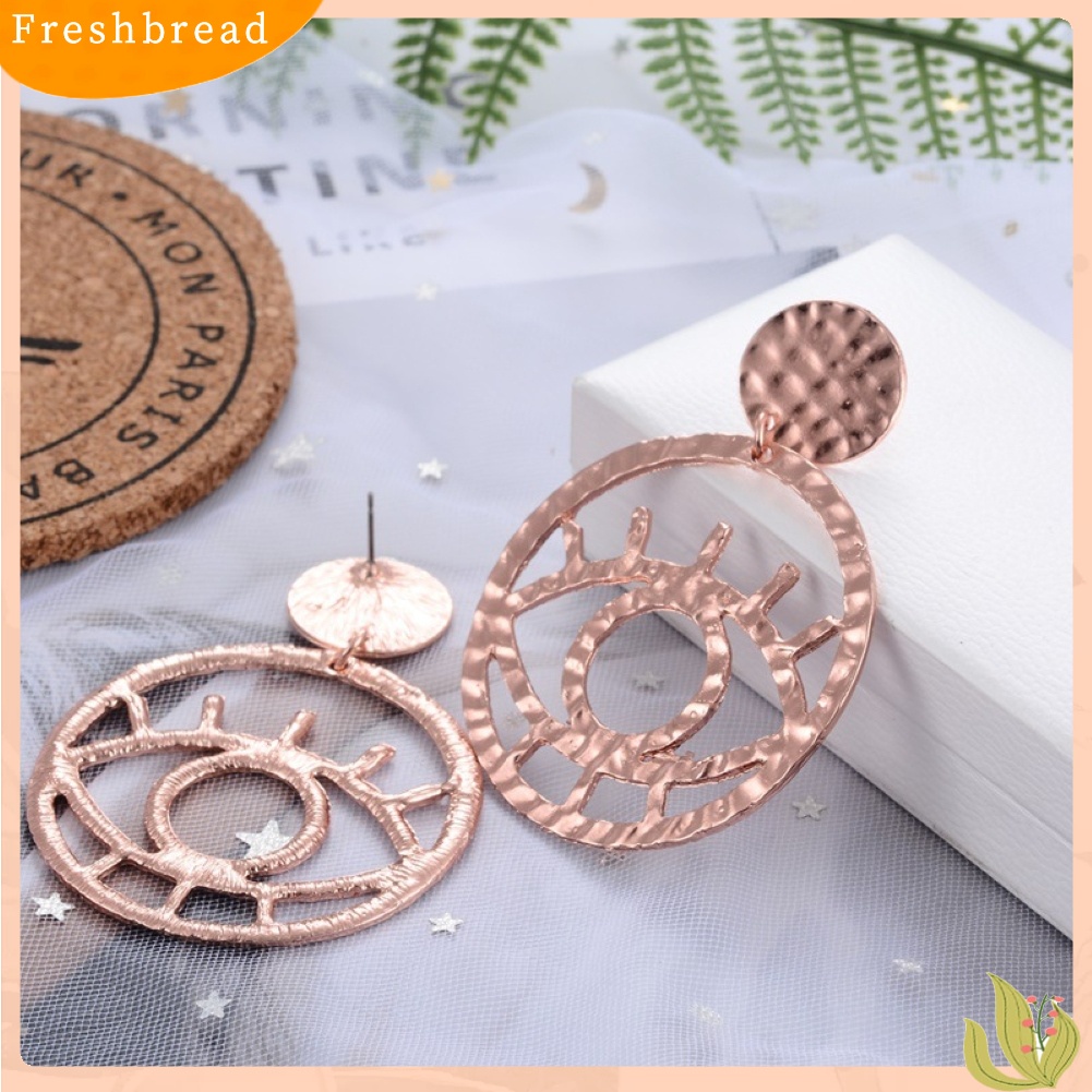 &lt; Freshbread &gt; Wanita Melubangi Desain Bulat Tetesan Telinga Bentuk Mata Ear Stud Earrings