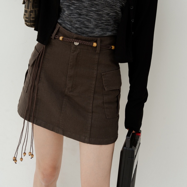 Red Perkakas Rok Denim Wanita 2023 Musim Semi dan Musim Panas Baru Pinggang Tinggi Tipis dan Kecil A-line Hot Girl Tas Hip rok Pendek Celana