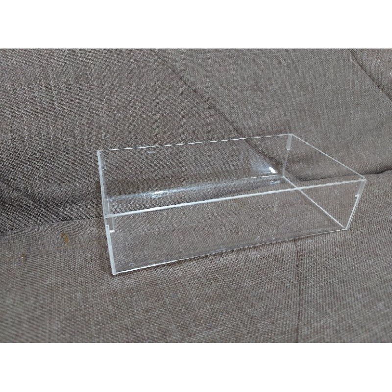 

akrilik box 23x15x8