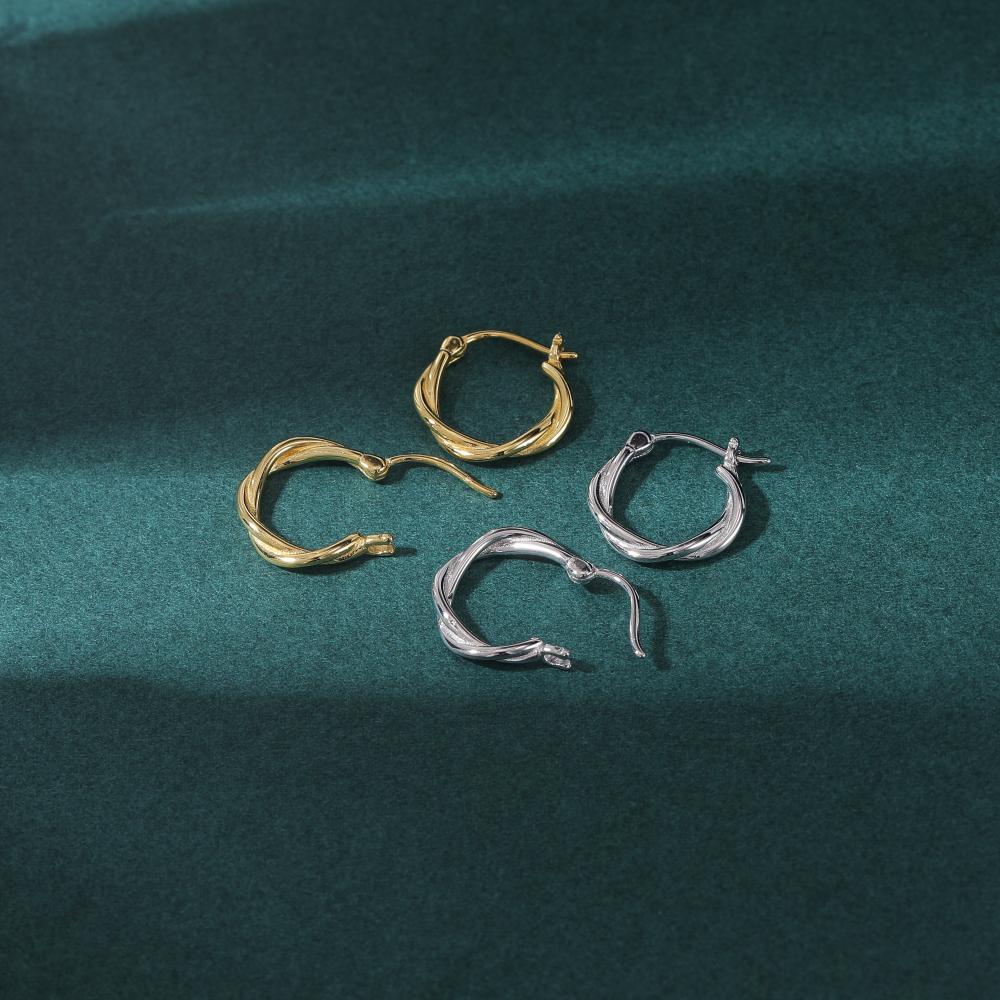 1pasang925 Sterling Silver Kupu-Kupu Hoop Earrings Kristal Anting Bulat Segitiga Lingkaran Anting Tulang Rawan Lobe Piercing